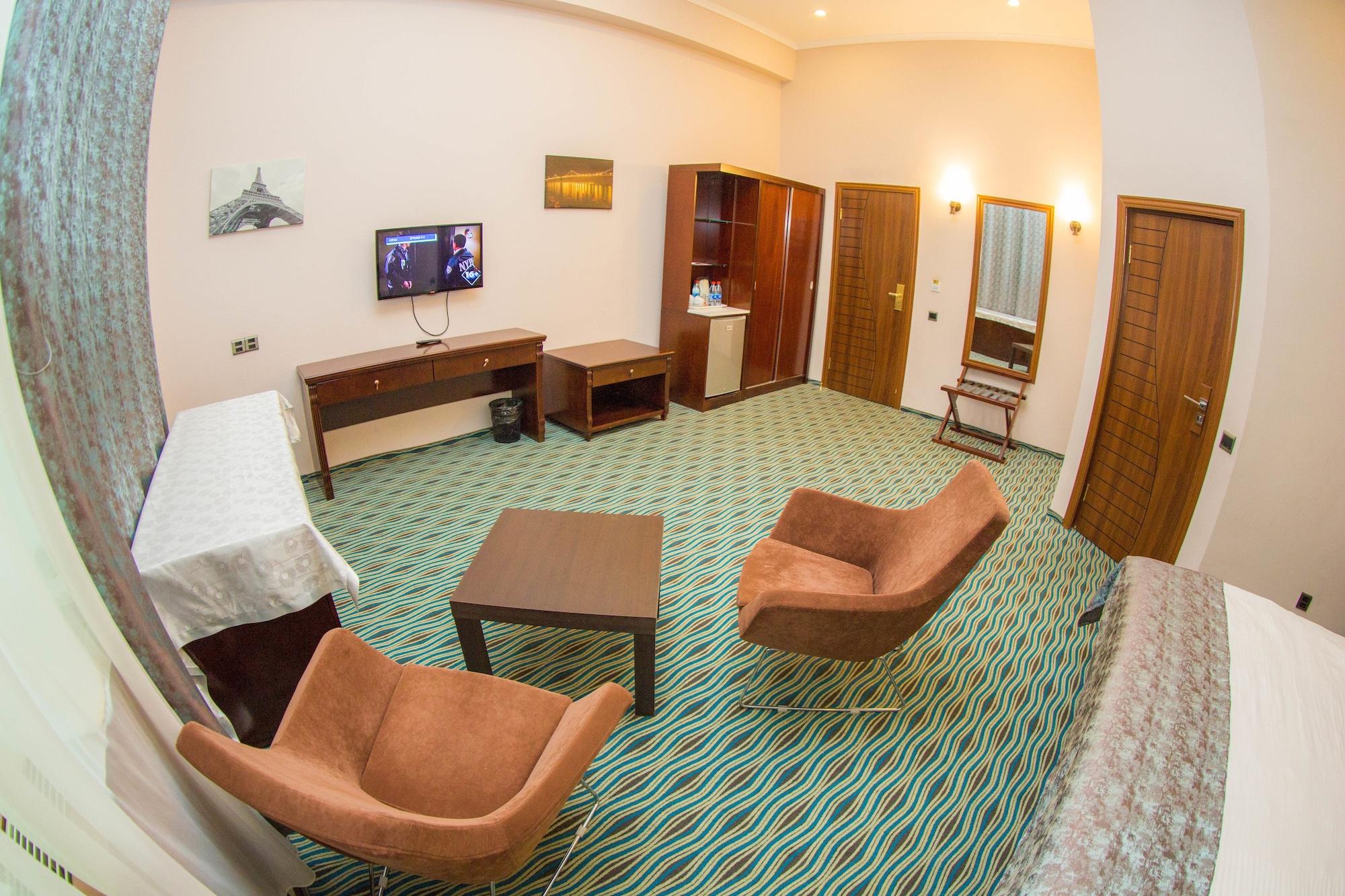 Ruma Port Hotel Bakoe Buitenkant foto